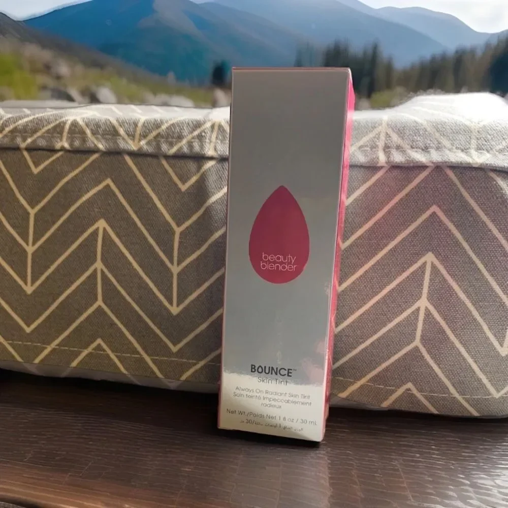 Beautyblender Deep 3 Skin Tint in‎ Pink Box^^